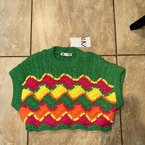 NWT Green Zara CROP KNIT VEST Size M